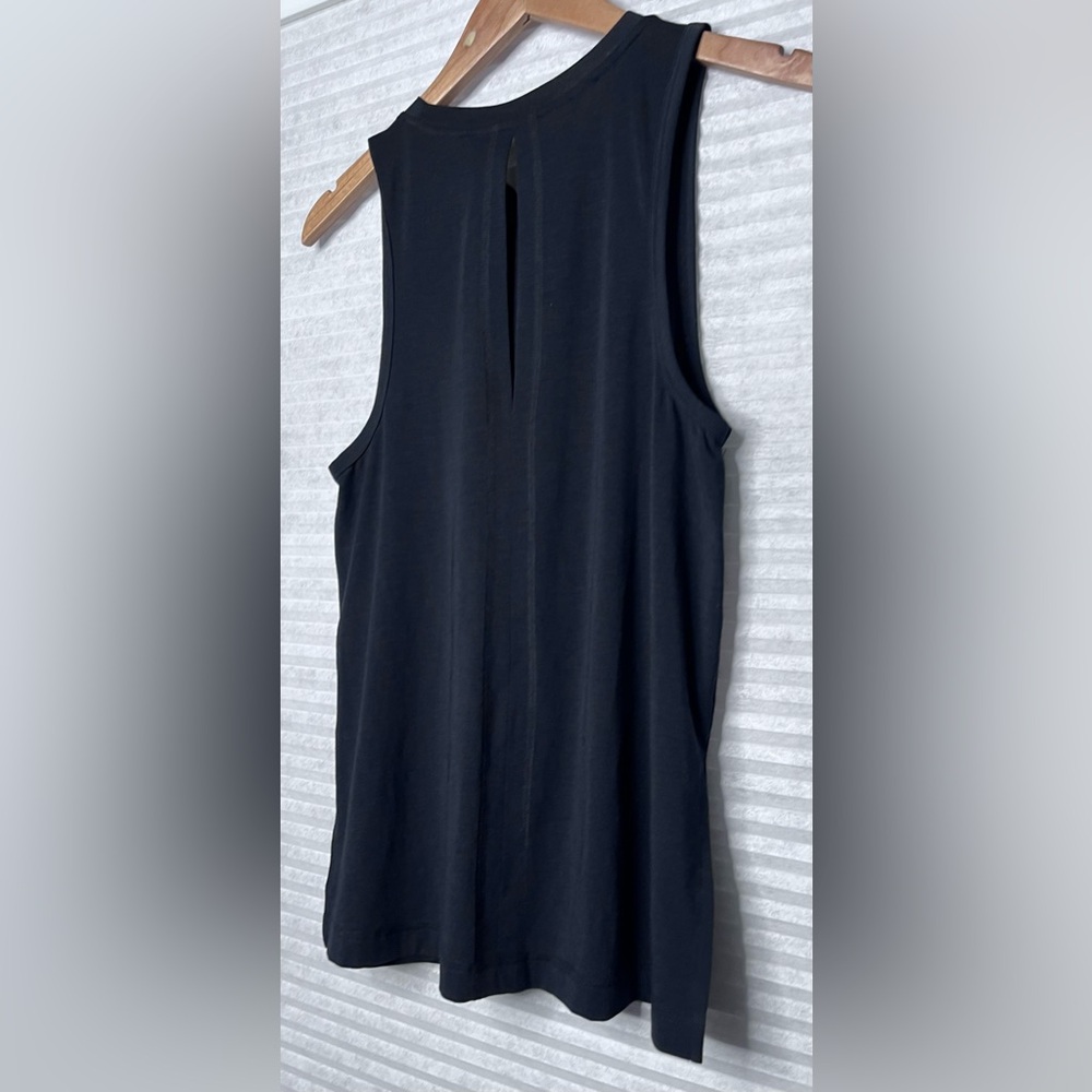 Sweaty Betty x Halle Berry workout sleeveless top Split Back Black size XXS - Picture 5 of 10